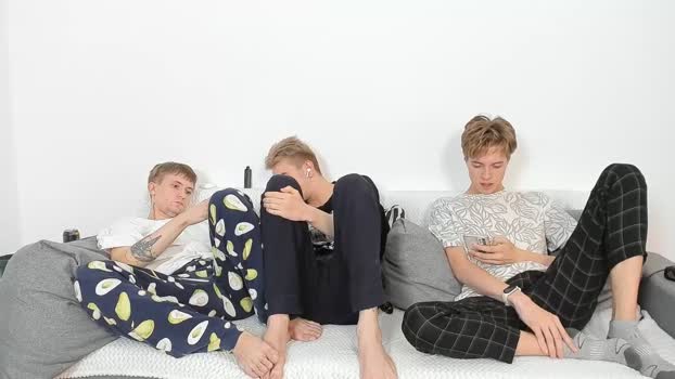 jealousangel  21-08-2023 video kissing