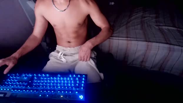 hfucker20  22-08-2023 video play