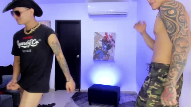 badguyss_bisex  25-08-2023 video sexykitty