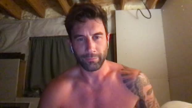 jackhuntingto20  24-08-2023 video kiss