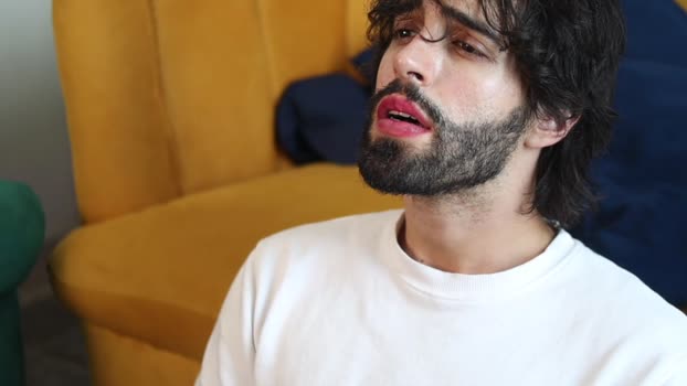 akonbennet  25-08-2023 video Webcam