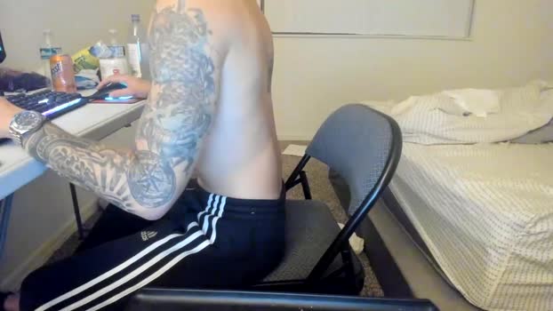 dirtyprettyboi  27-08-2023 video suckcock