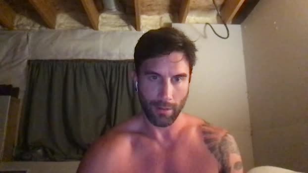 jackhuntingto20  28-08-2023 video kiss