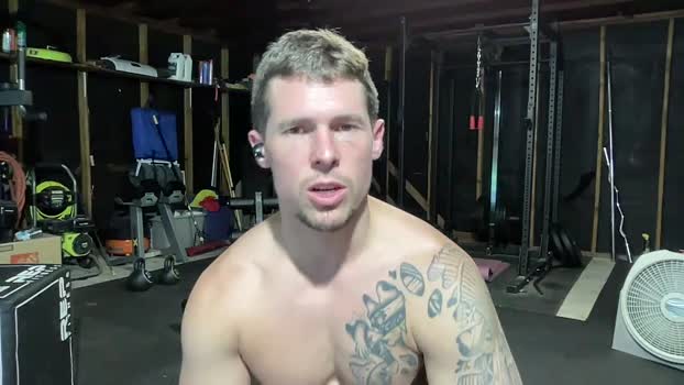 browneyedmuscleboy32  29-08-2023 video bicurious