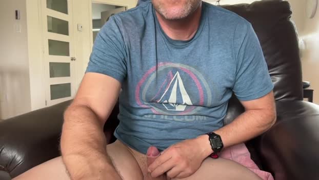 matthornyfamilyguy  29-08-2023 video suckcock