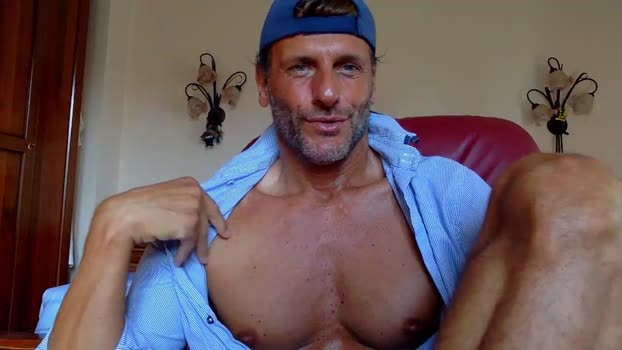 slater2011  03-09-2023 video suckcock