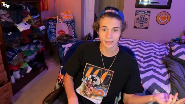 kjpeace  05-09-2023 video legs