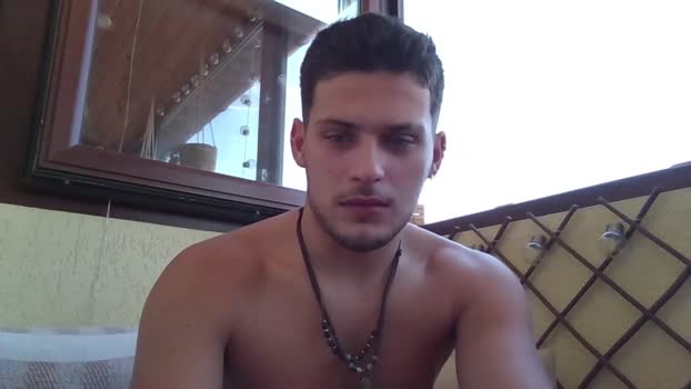 roberto_twink1  08-09-2023 video blowjob