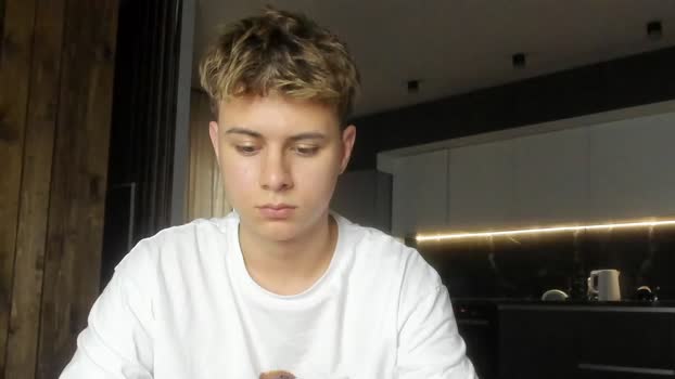 lance_belll  11-09-2023 video strip