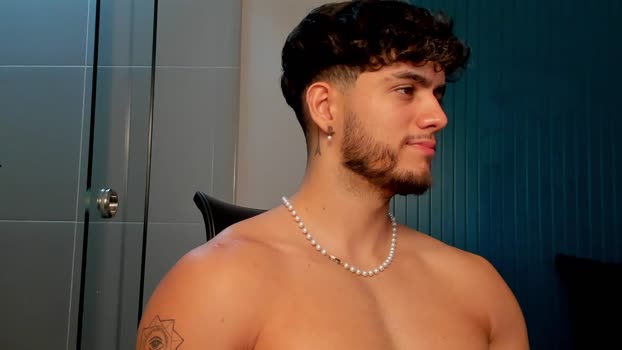 noha_miler  12-09-2023 video kissing