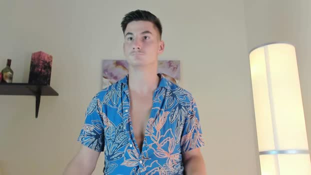 rickytucker  12-09-2023 video beauty