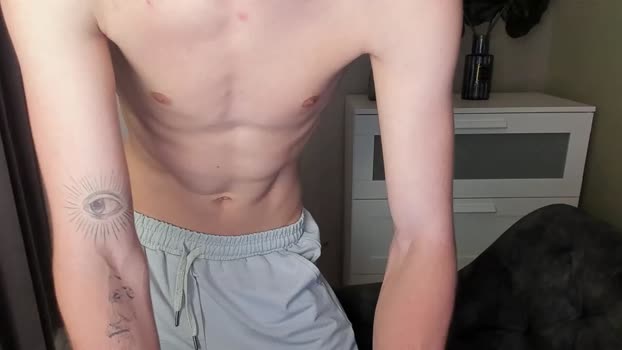 ten_890  19-09-2023 video sexyfeet