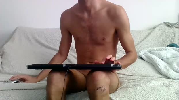 onesieboyx  20-09-2023 video bigdick