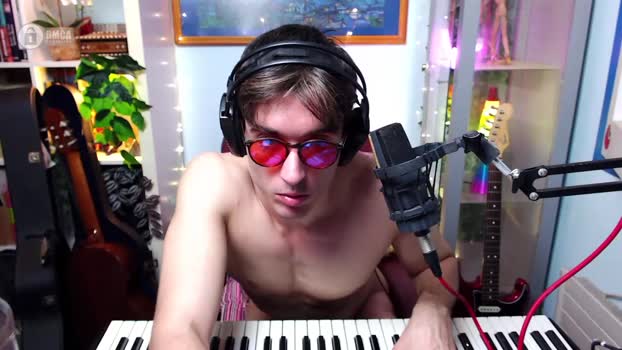 sahueso  19-09-2023 video kiss