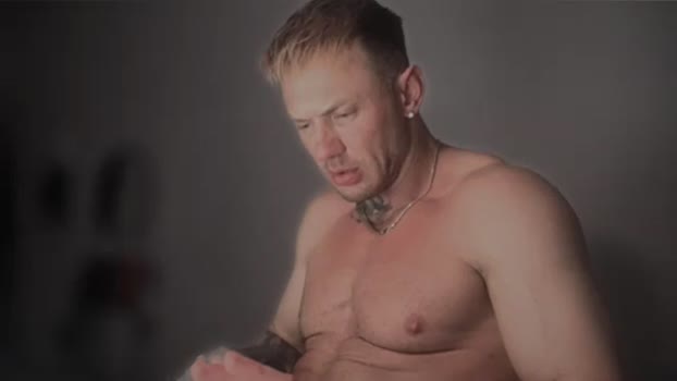 muscleviking9inch  26-09-2023 video kiss