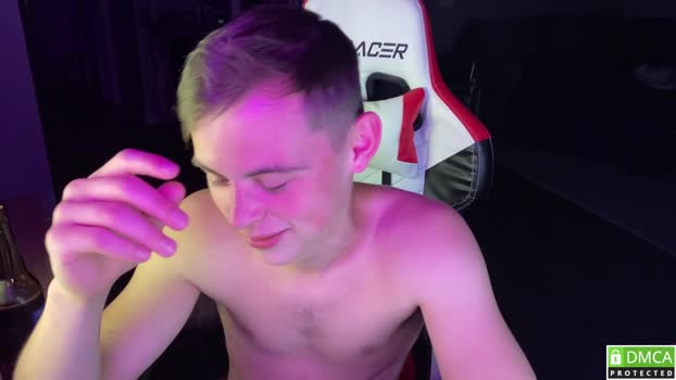 kentuckydrake  01-10-2023 video legs