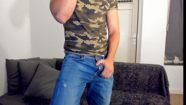 mewtwo__  30-09-2023 video bicurious