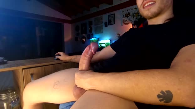 hakhoox  04-10-2023 video kiss