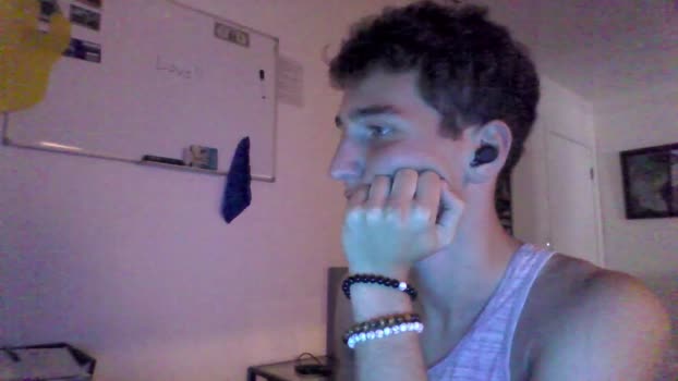 lovenicomax  04-10-2023 video bj-dildo