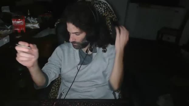 dansuperbitch<