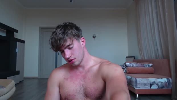 megamaxxxl  05-10-2023 video kiss