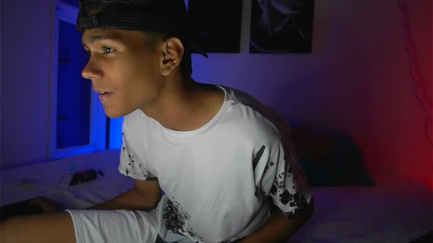 colombianito207  11-10-2023 video handsome