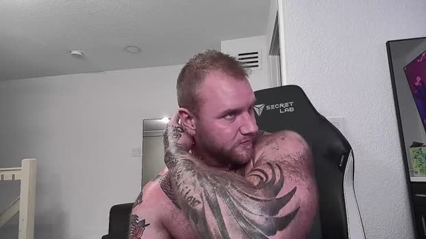 cub_guns95  10-10-2023 video kissing