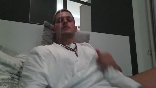 roberto_twink1  11-10-2023 video moan