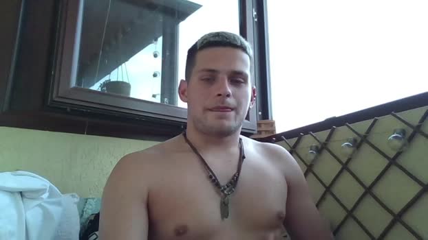 roberto_twink1  22-10-2023 video gag