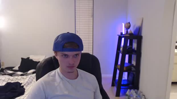 kinky_eric  25-10-2023 video Topless