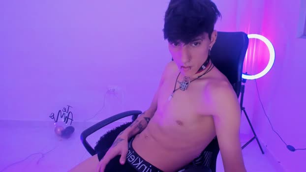 leider_perez1  25-10-2023 video twink