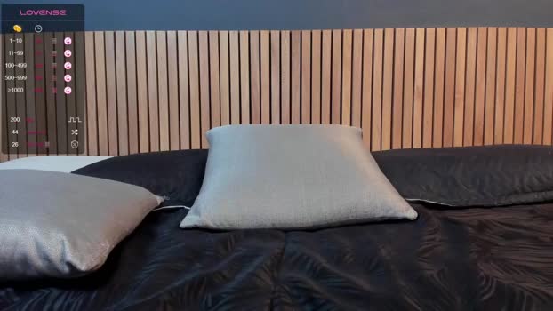 derekolsen_  29-10-2023 video bigballs