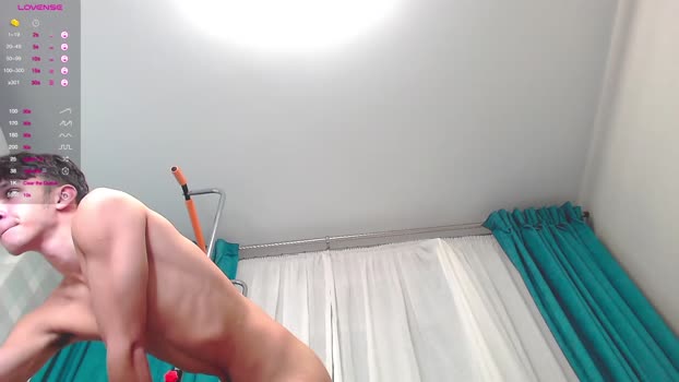 james_friends  29-10-2023 video kiss