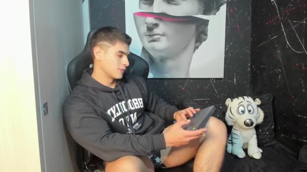 nicolasmuscle  02-11-2023 video ass