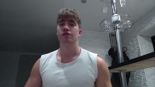 megamaxxxl  03-11-2023 video yummy