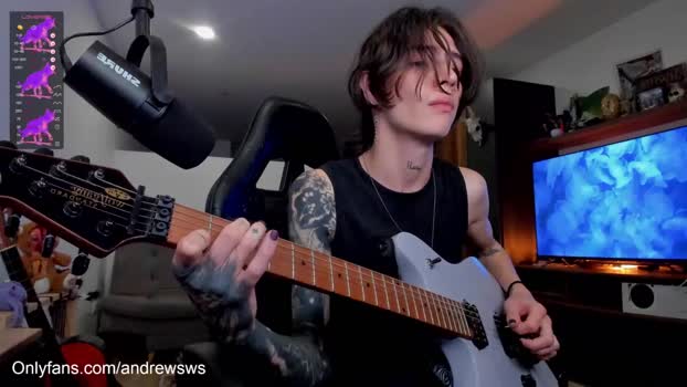 andrew_round  05-11-2023 video playtime