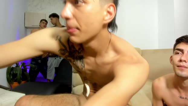 fuckboys_hot  06-11-2023 video striptease