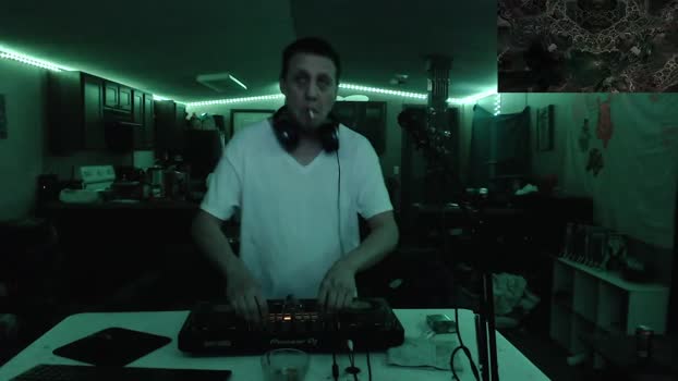 moose_noodles  07-11-2023 video gag