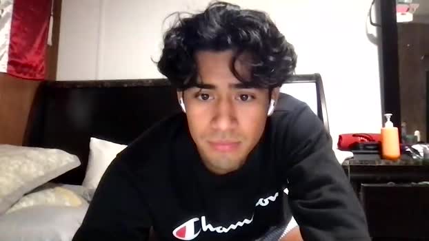 papabear2100  07-11-2023 video kissing