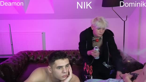 boys054  07-11-2023 video kiss