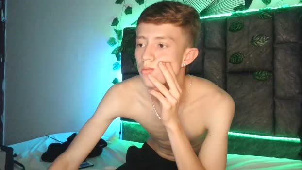 alexander_boyd  08-11-2023 video kiss