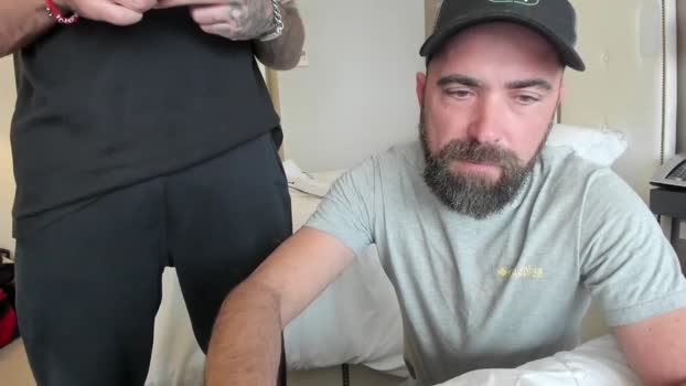 hardworkertn  08-11-2023 video kiss