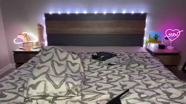 aronyou_win  11-11-2023 video striptease