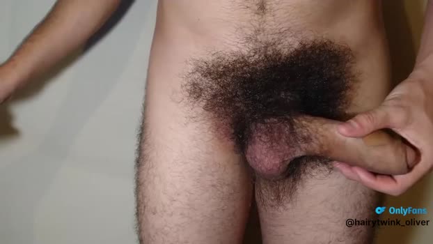 hairytwink_oliver  12-11-2023 video kissing