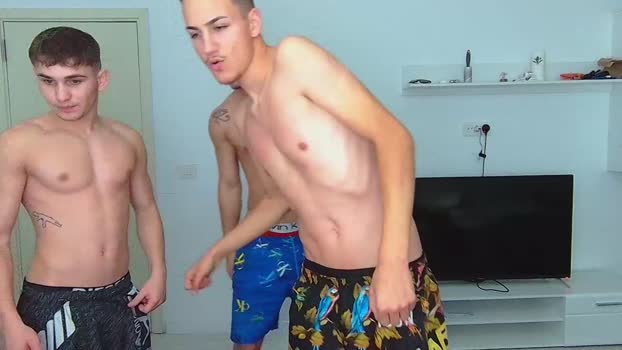 super_boys1  12-11-2023 video legs