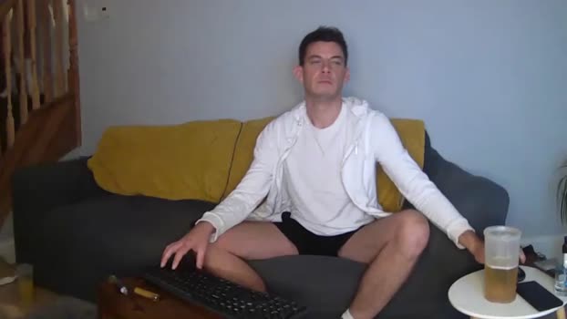 englishladxxx  14-11-2023 video orgasm