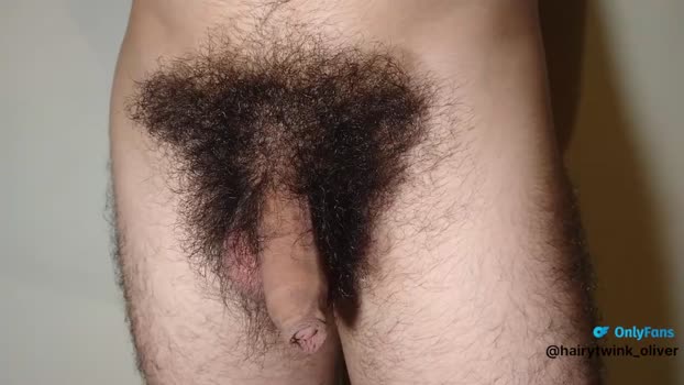 hairytwink_oliver  15-11-2023 video striptease