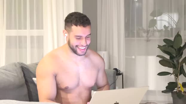 izaak_lover  14-11-2023 video cute