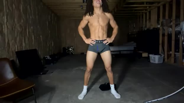 itsmaddmax  17-11-2023 video kiss