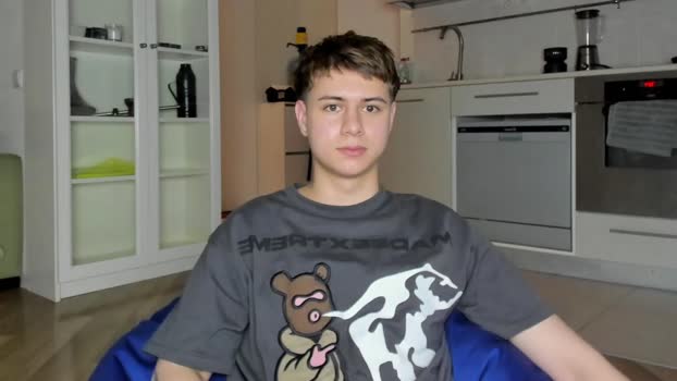 lance_belll  17-11-2023 video Topless